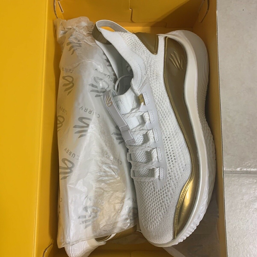 Under Armour x Curry Flow 8 | White + Gold | Sz: 13 (Men)